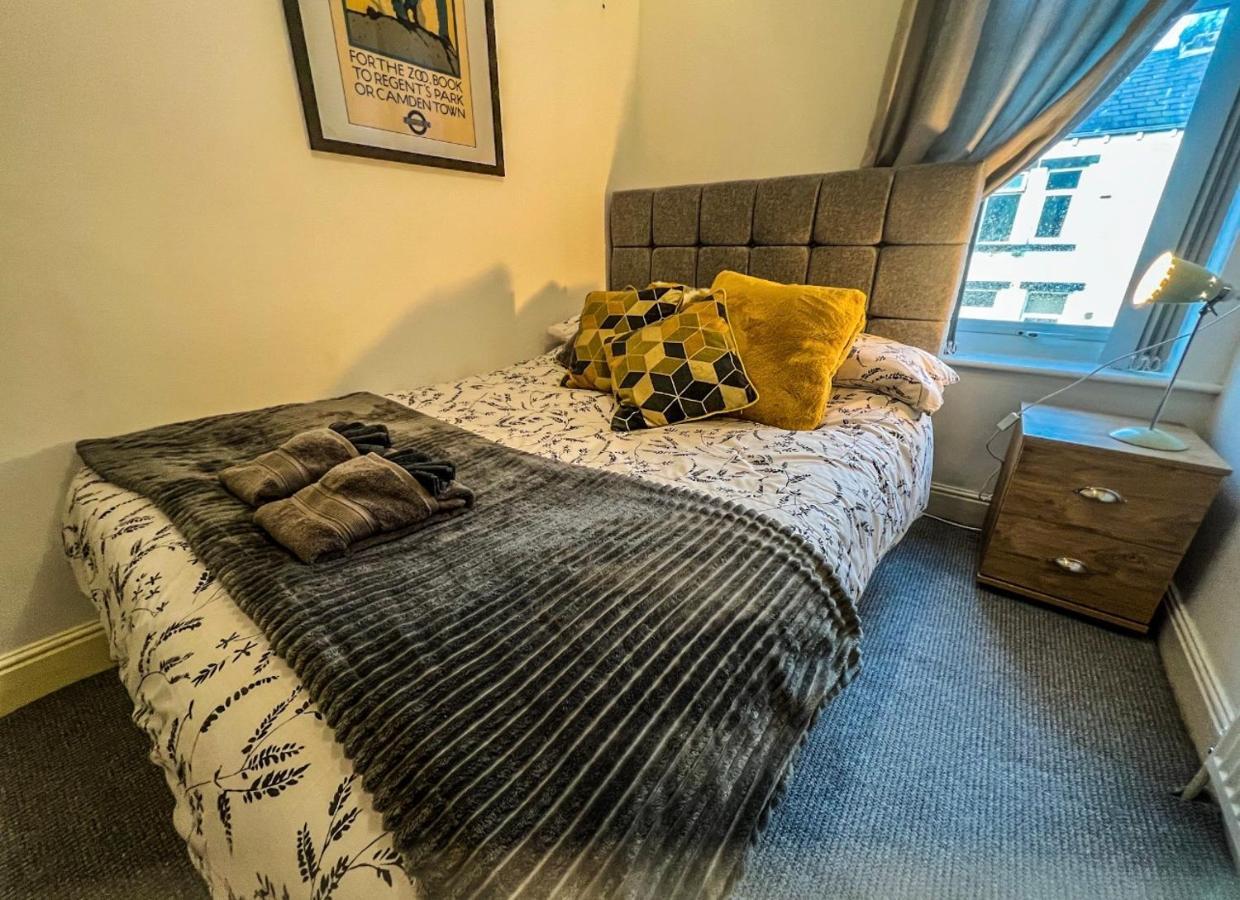 Вилла Long Term Offers Message For Prices Sleeps 6 Adults, Contractors, Relocators, Travellers Галифакс Экстерьер фото