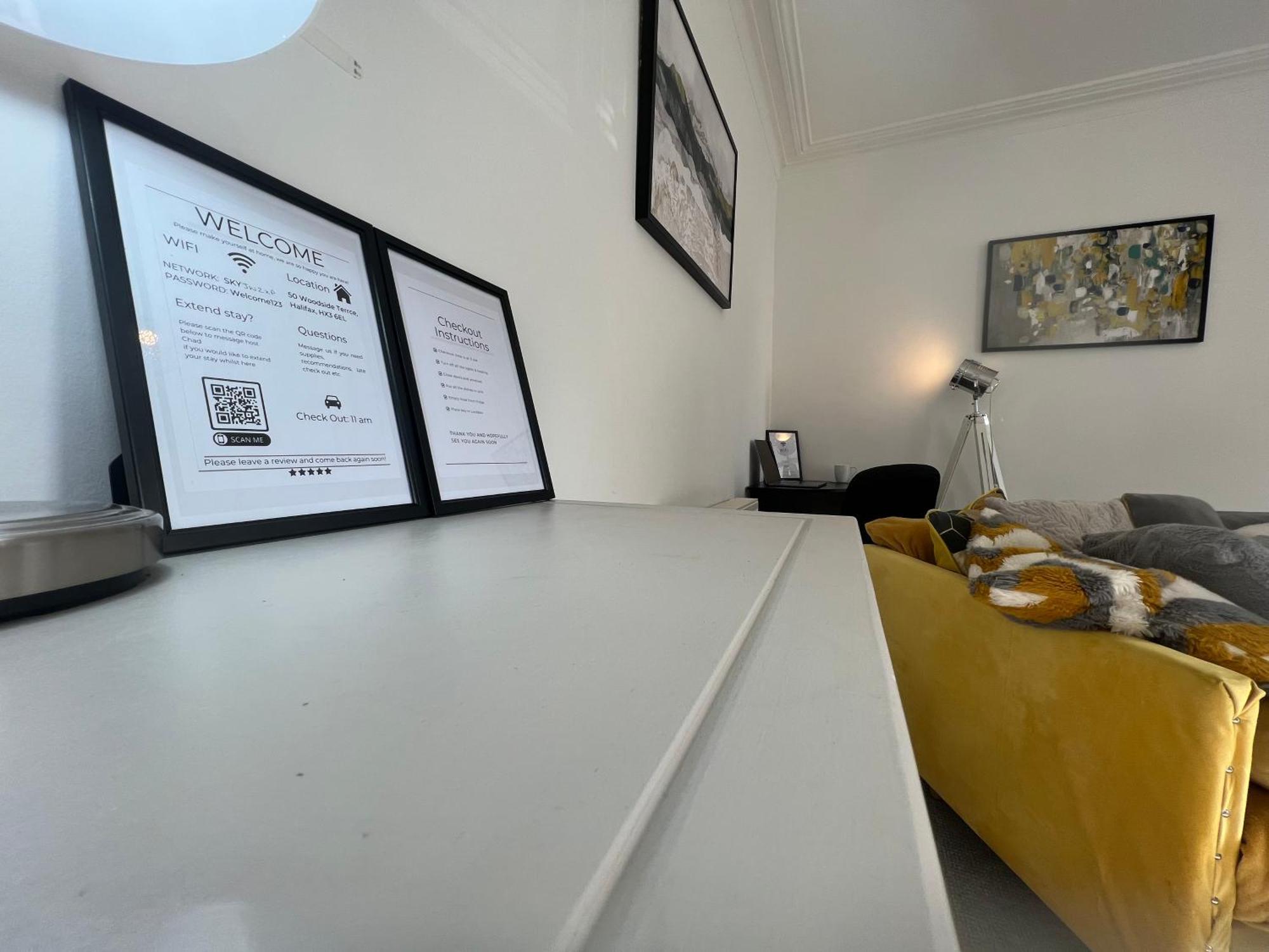 Вилла Long Term Offers Message For Prices Sleeps 6 Adults, Contractors, Relocators, Travellers Галифакс Экстерьер фото